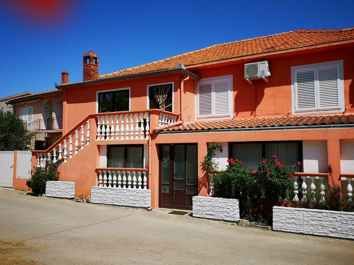 Villa Long Island Luxury Residence, Sali Dugi Otok-Private Parking,Next To Beach Exterior photo